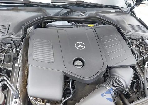 2024 Mercedes-Benz C 300 from USA, damaged, VIN W1KAF4HB2RR183870